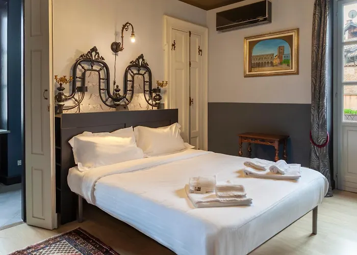 La Meridiana D'alba Bed & Breakfast Alba (Piedmont)