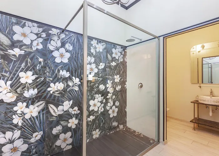 La Meridiana D'alba Bed & Breakfast